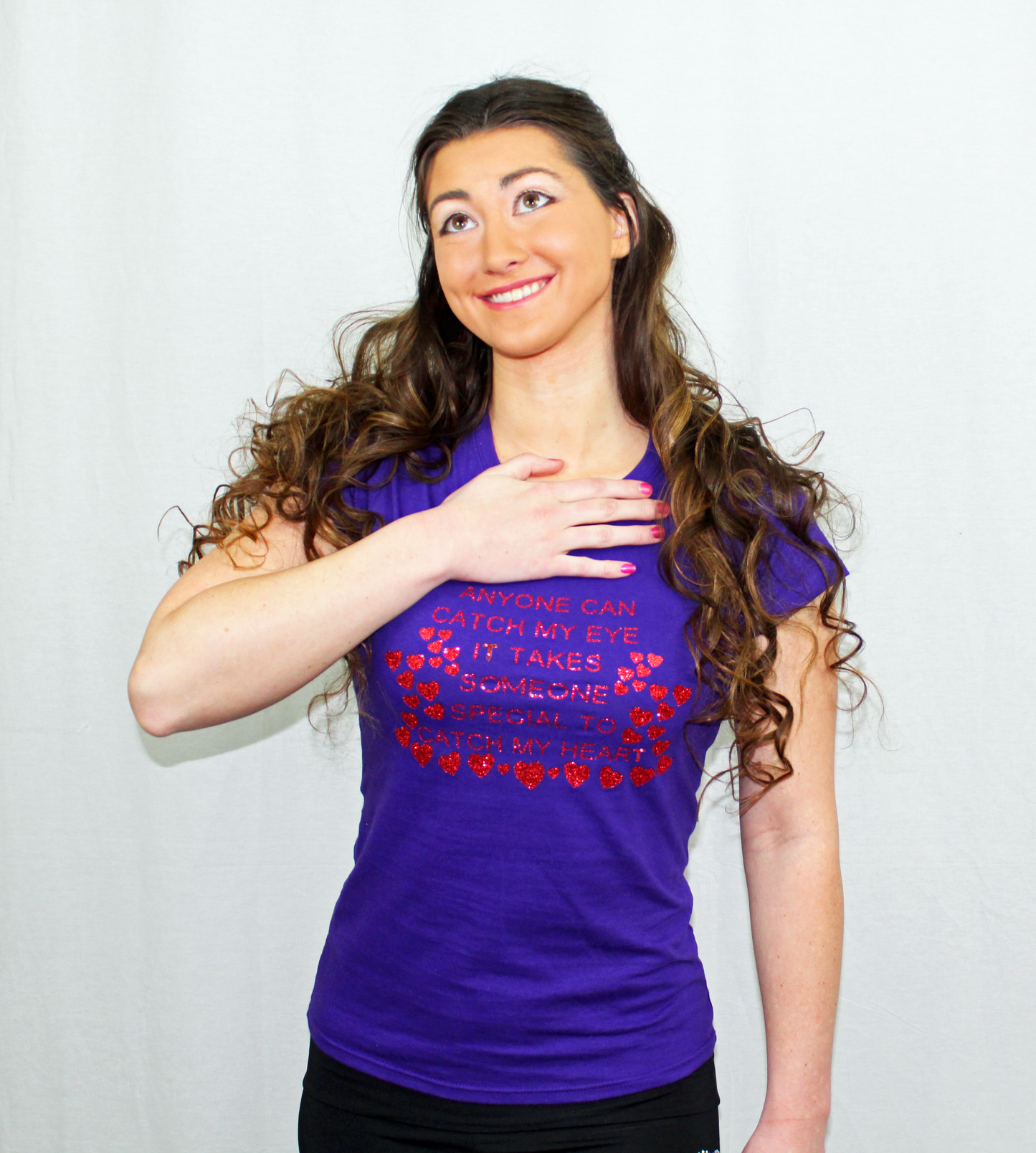Anyone can catch my eye it takes someone special to catch my heart t-shirt
